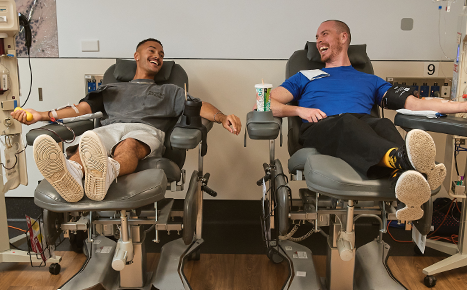two male donors between plasma machines