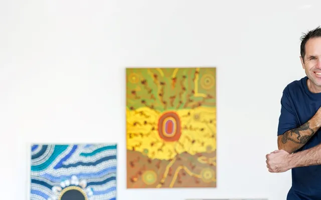 photo of artist brad hore